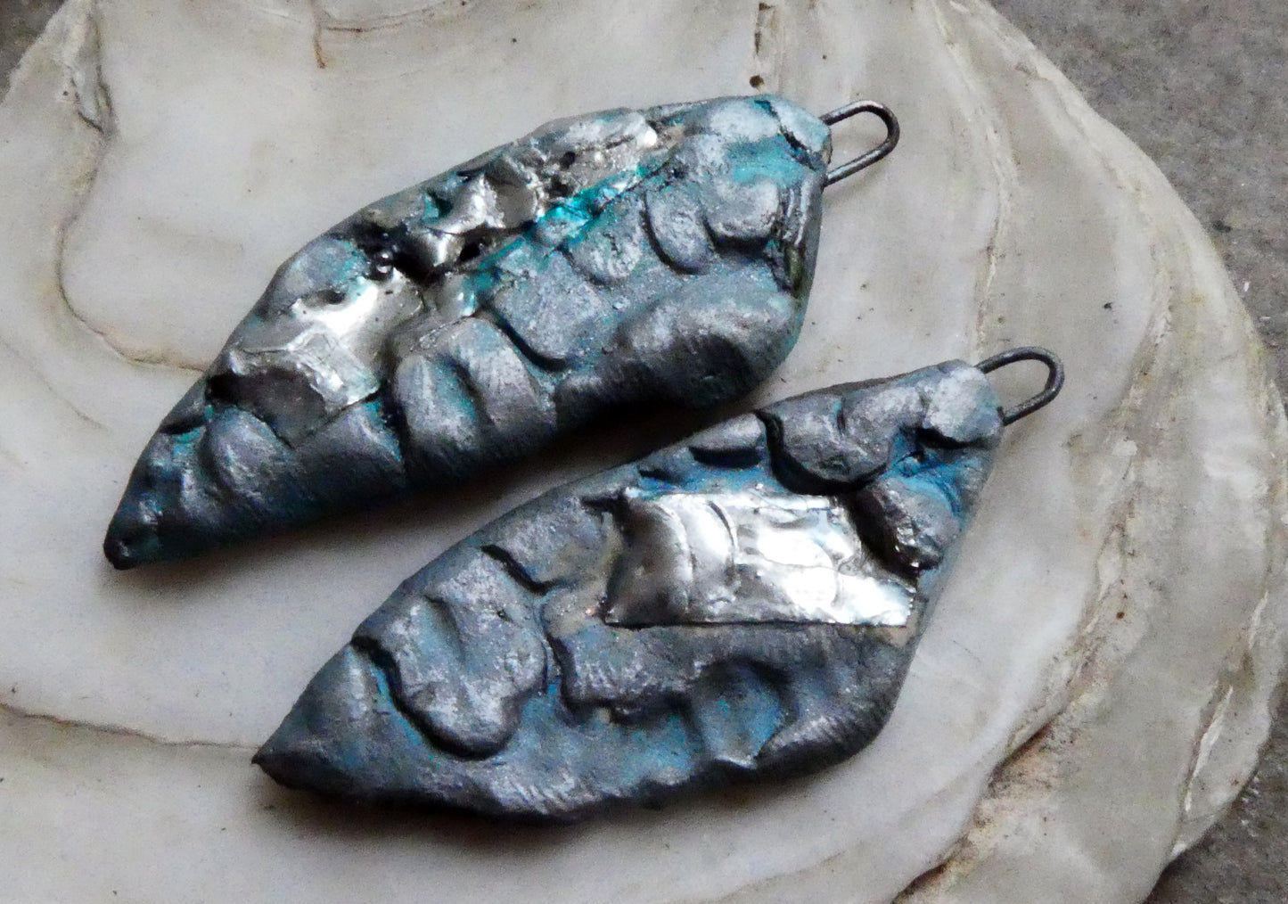 Ceramic Seaweed Textured Shards -Ice Blue