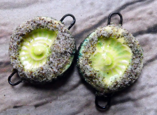 Ceramic Sandy Ammonite Connectors- Lime