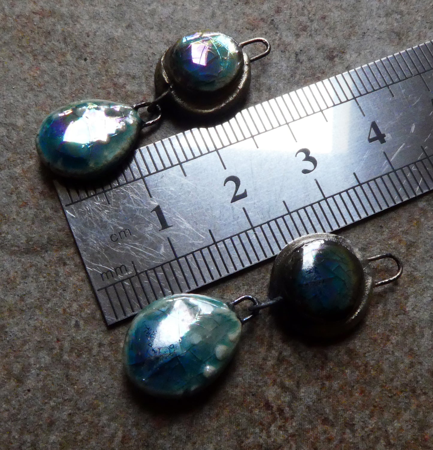 Ceramic Lustrous Moulded Disc and Urchin Dangles - Oriental Blue