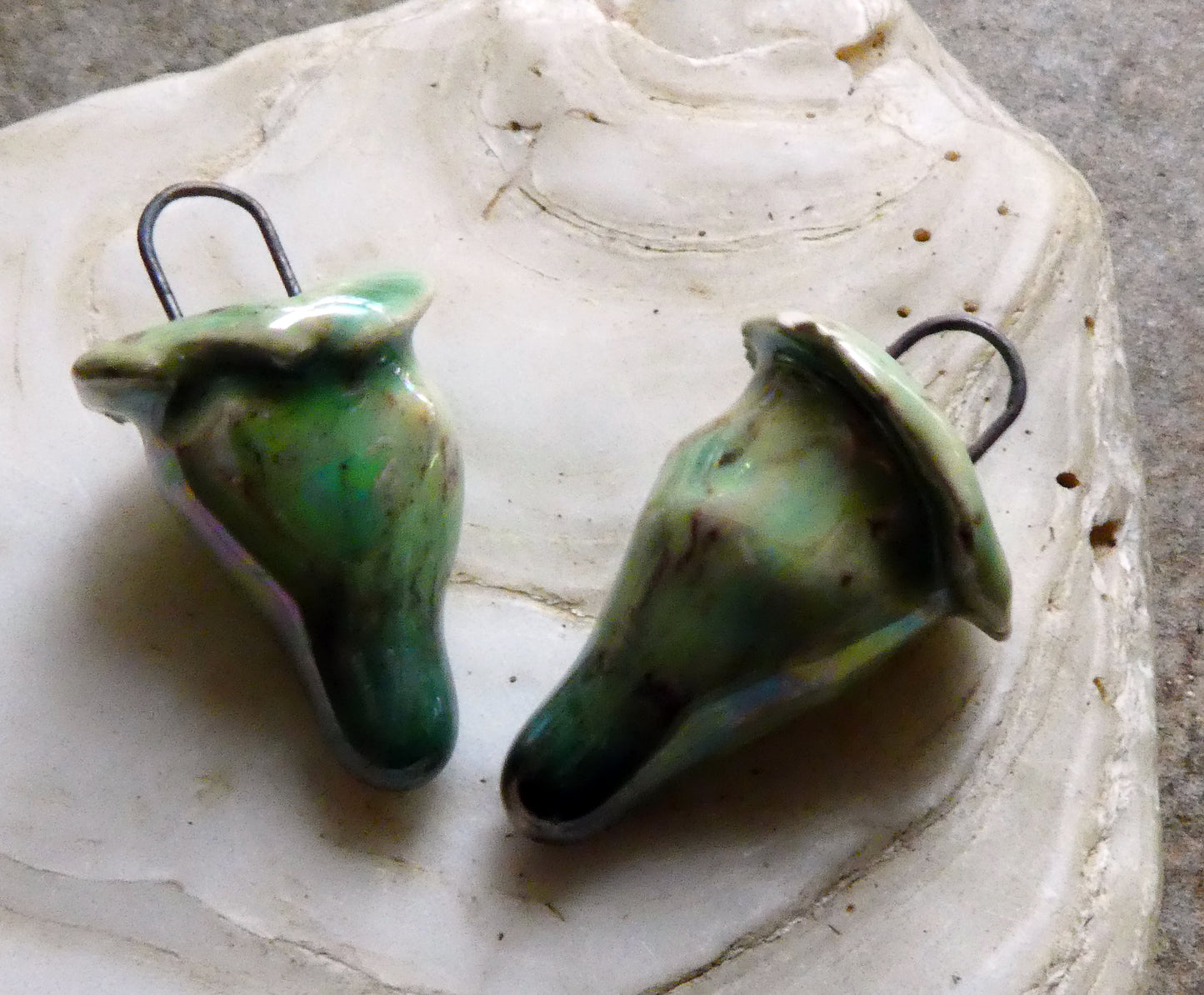 Ceramic Lustrous Deep Sea Creatures Charms -Peppermint Speckol