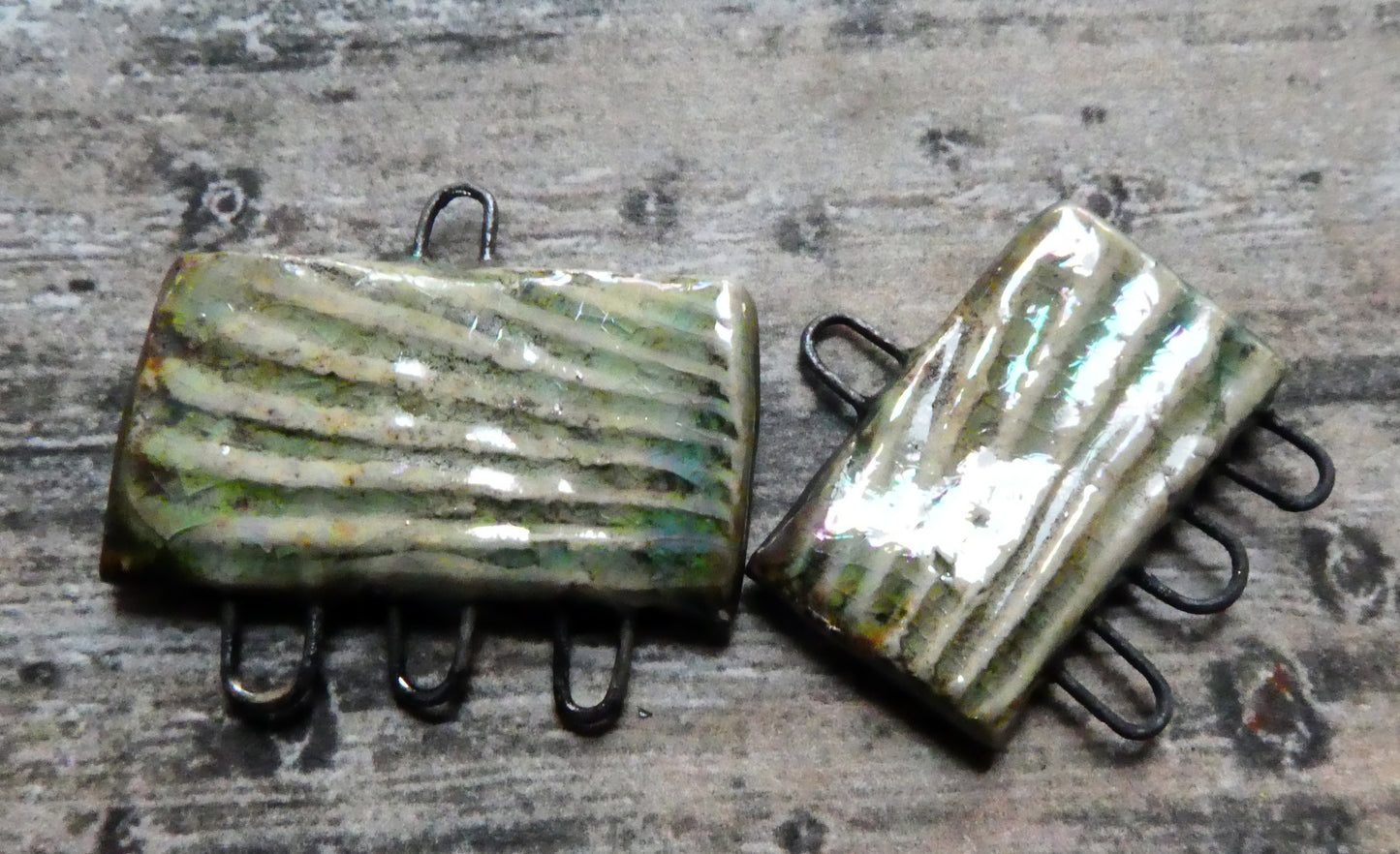Ceramic Shell Textured Oblong Connectors - Water