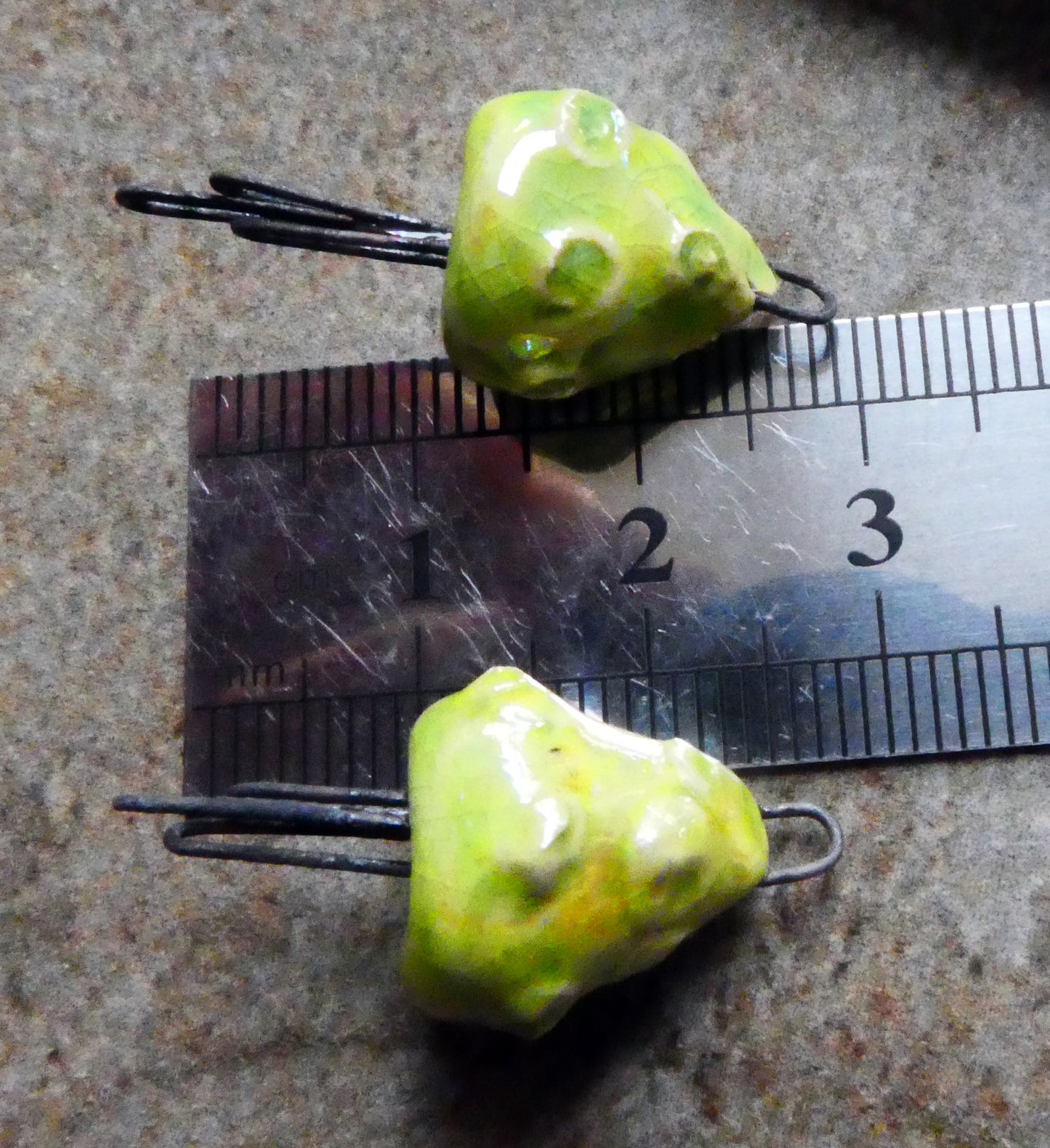 Ceramic Lustrous Sea Creature Earring Connectors - Lime