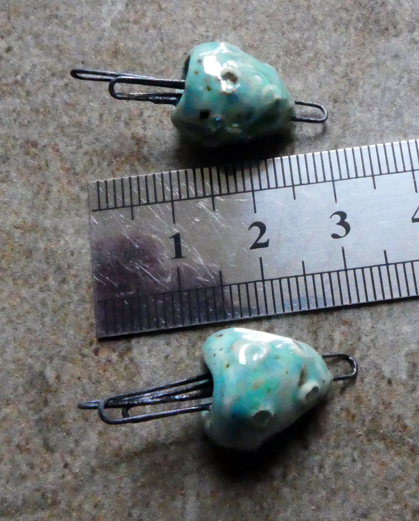 Ceramic Lustrous Sea Creature Earring Connectors - Blue Guppy