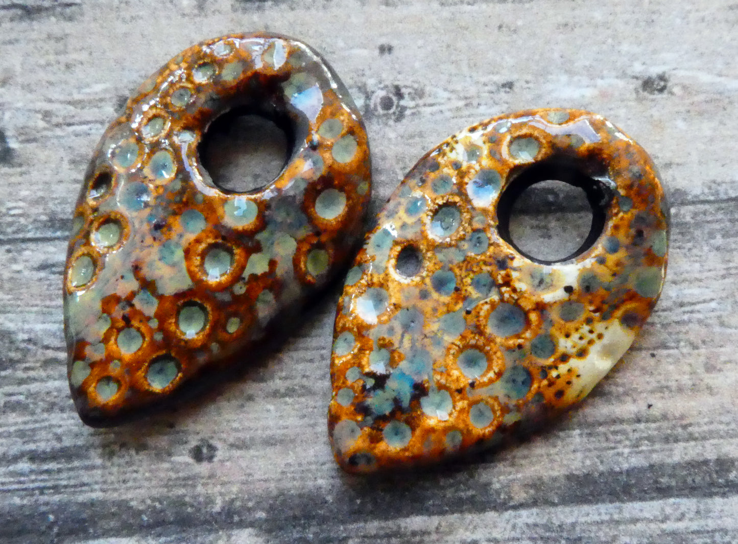 Ceramic Urchin Pointy Charms- Amber Ash