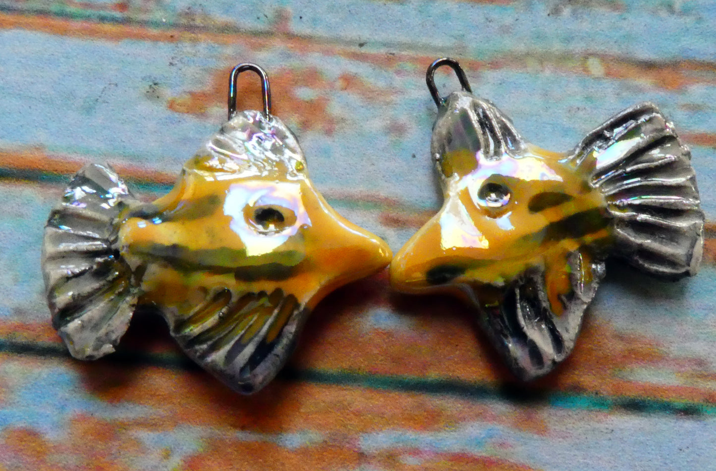 Ceramic Lustrous Ray Fish Earring Charms - Saffron
