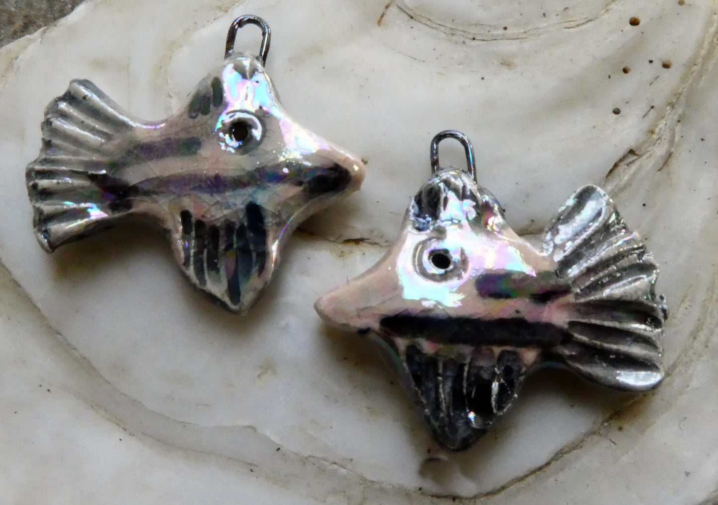 Ceramic Lustrous Ray Fish Earring Charms - Orchid