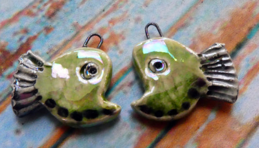 Ceramic Lustrous Curly Nose Fish Earring Charms - Green Crackle