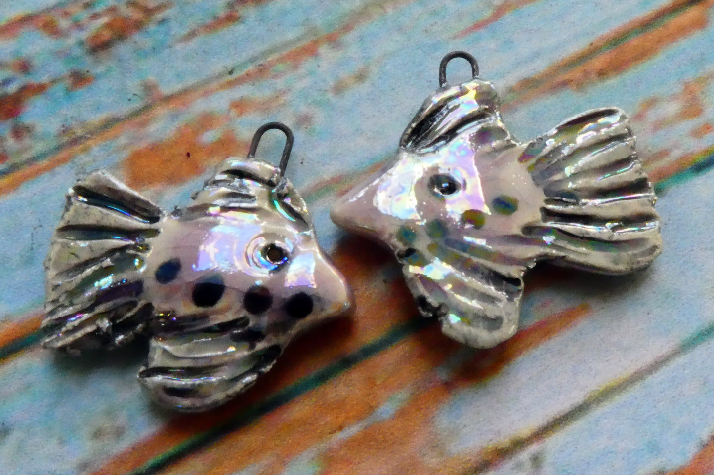Ceramic Lustrous Frilly Fish Earring Charms - Amethyst