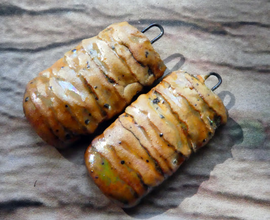 Ceramic Razor Shell Layered Charms - Amber Ash