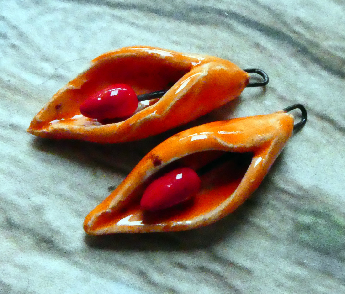 Ceramic Scoopy Flower Earring Charms - Wildfire
