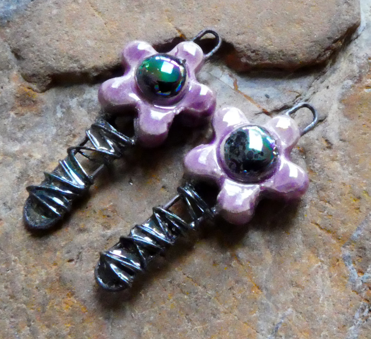 Ceramic Lustrous Wire Wrapped Flower Charms - Grapel