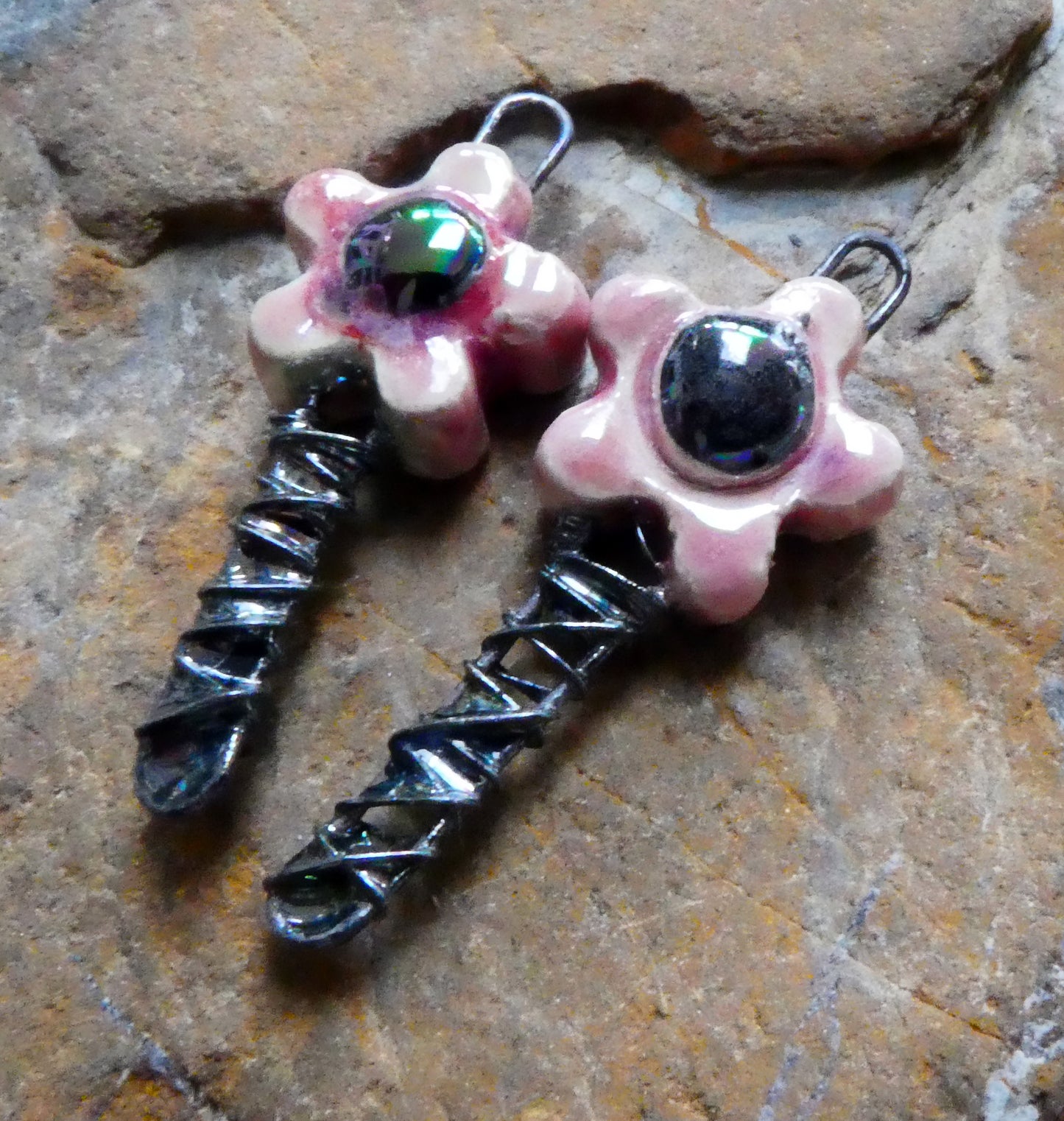 Ceramic Lustrous Wire Wrapped Flower Charms - Berry Tart
