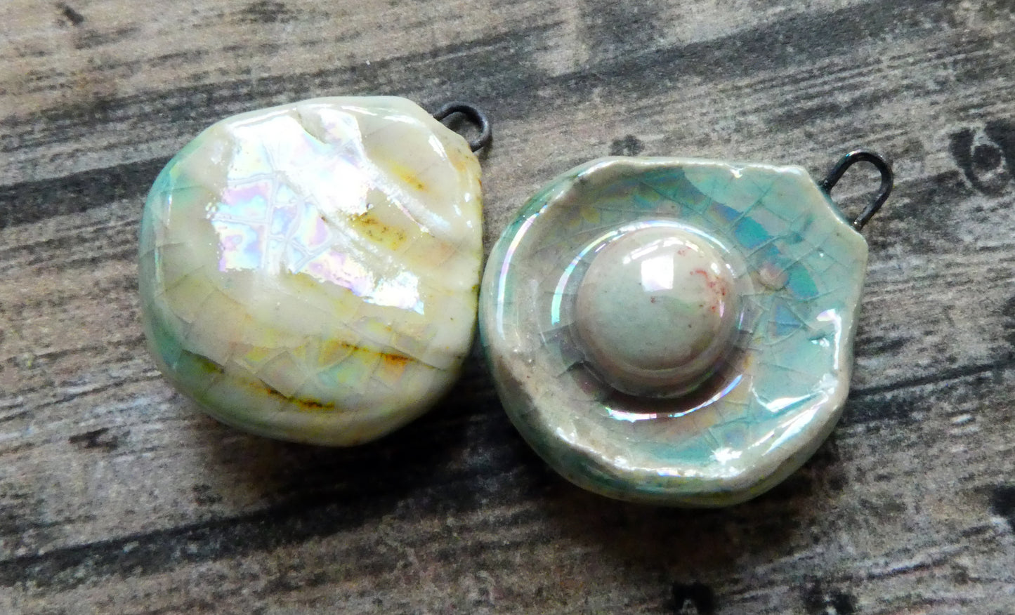 Ceramic Lustrous Layered Oyster Shell Charms -Oxide
