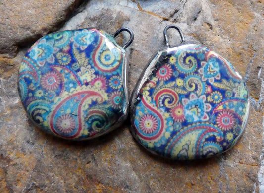 Ceramic 70's Paisley Pattern Decal Charms -#1