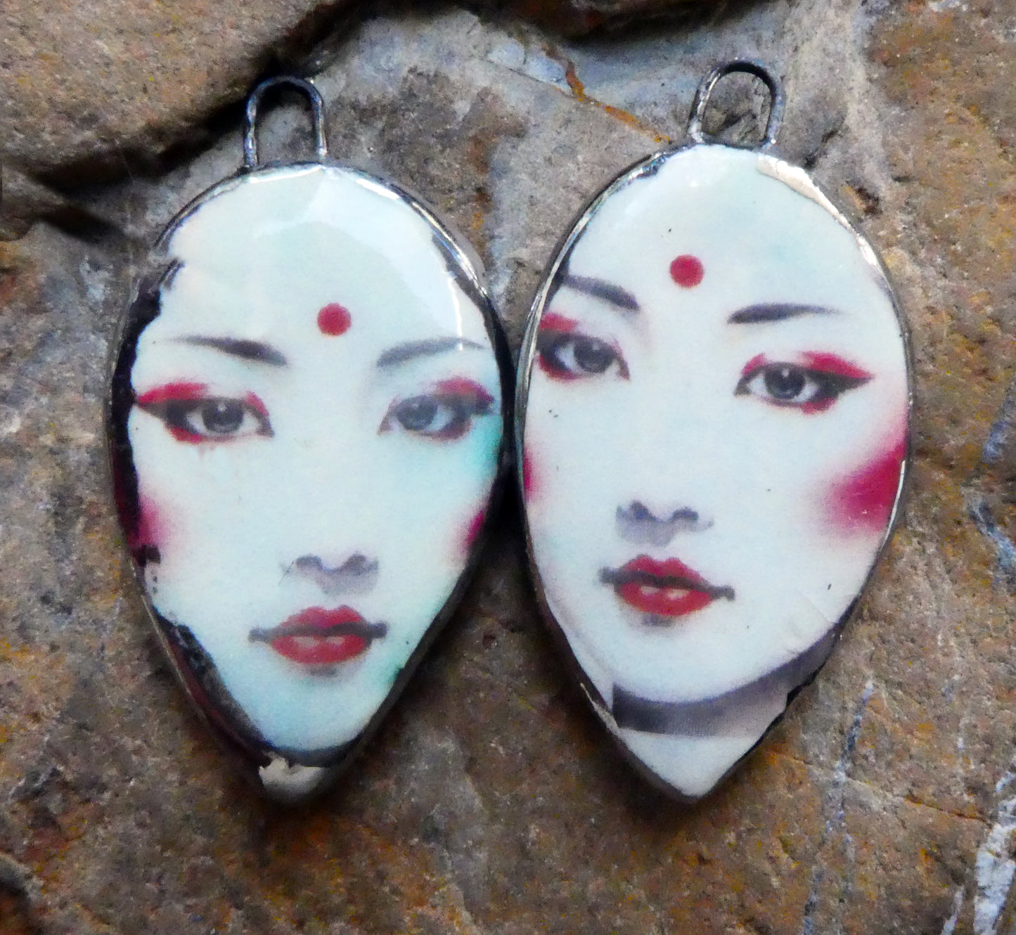 Ceramic Geisha Decal Face Charms -#1