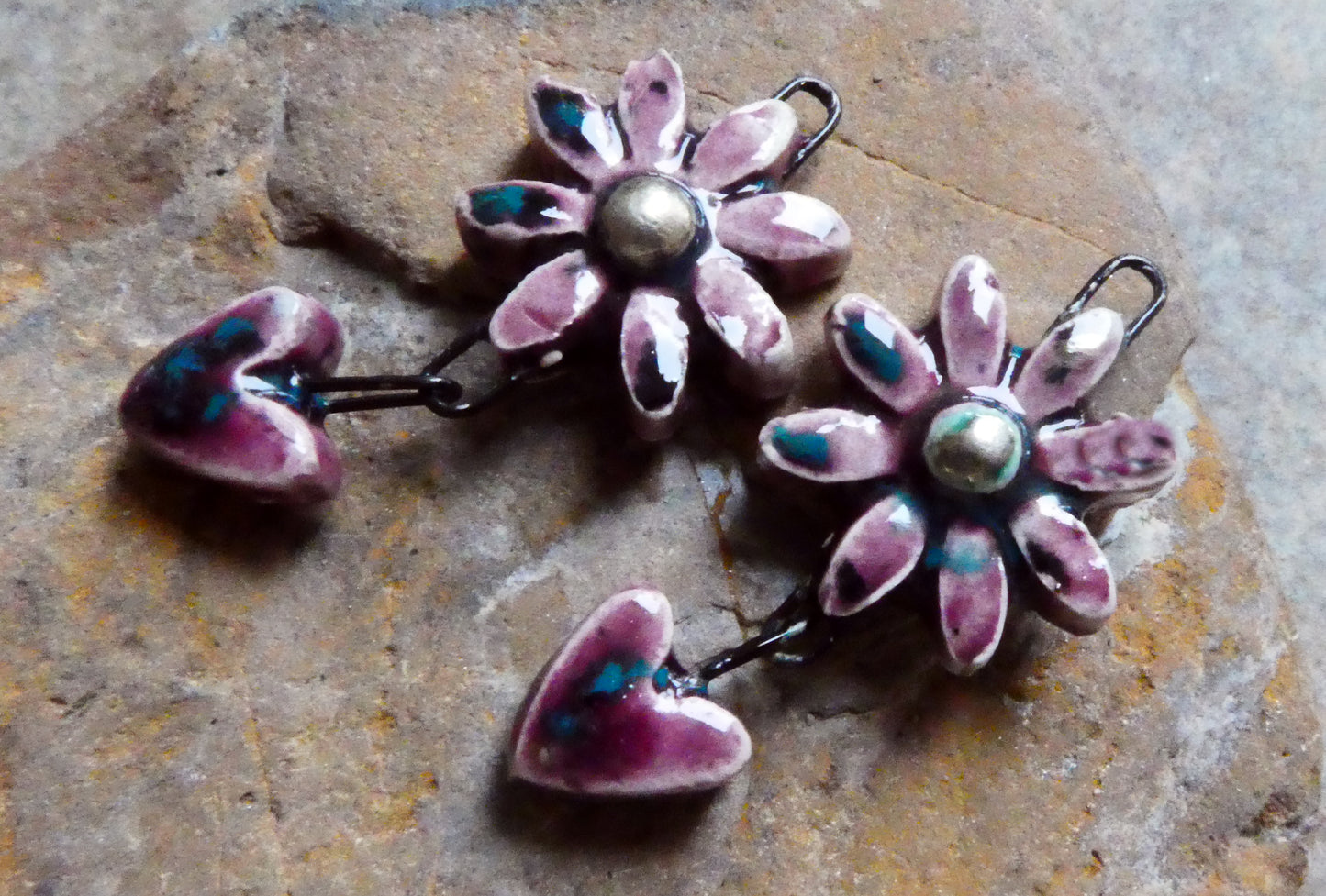 Ceramic Flower and Heart Dangles - Peppered Raspberry