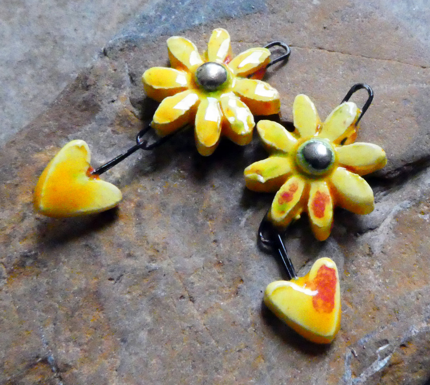 Ceramic Flower and Heart Dangles - Sassy Orange