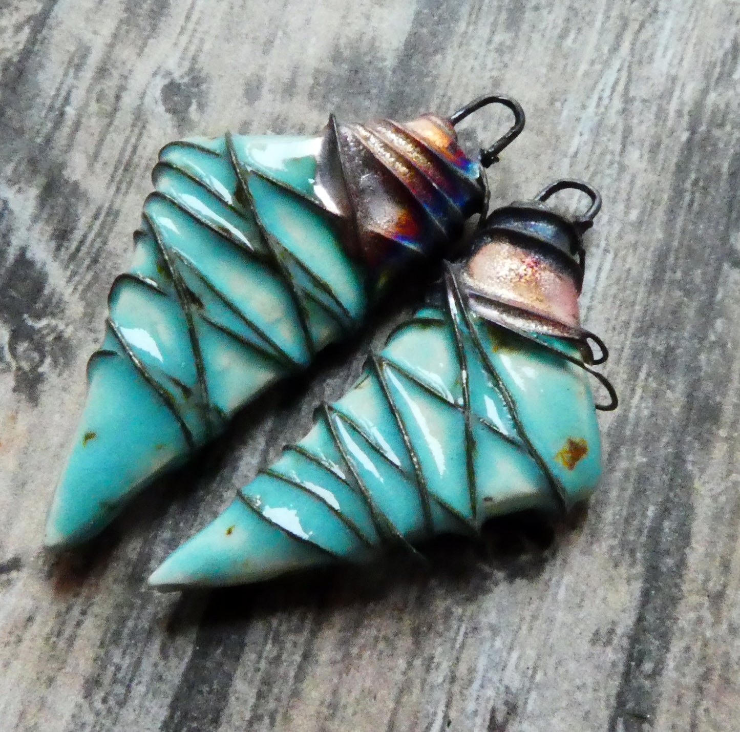 Ceramic Wire Wrapped Stone Cut Charms - Blue Guppy