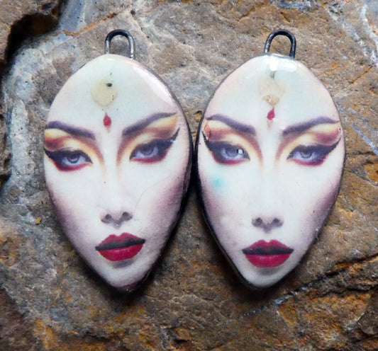 Ceramic Geisha Decal Face Charms -#4