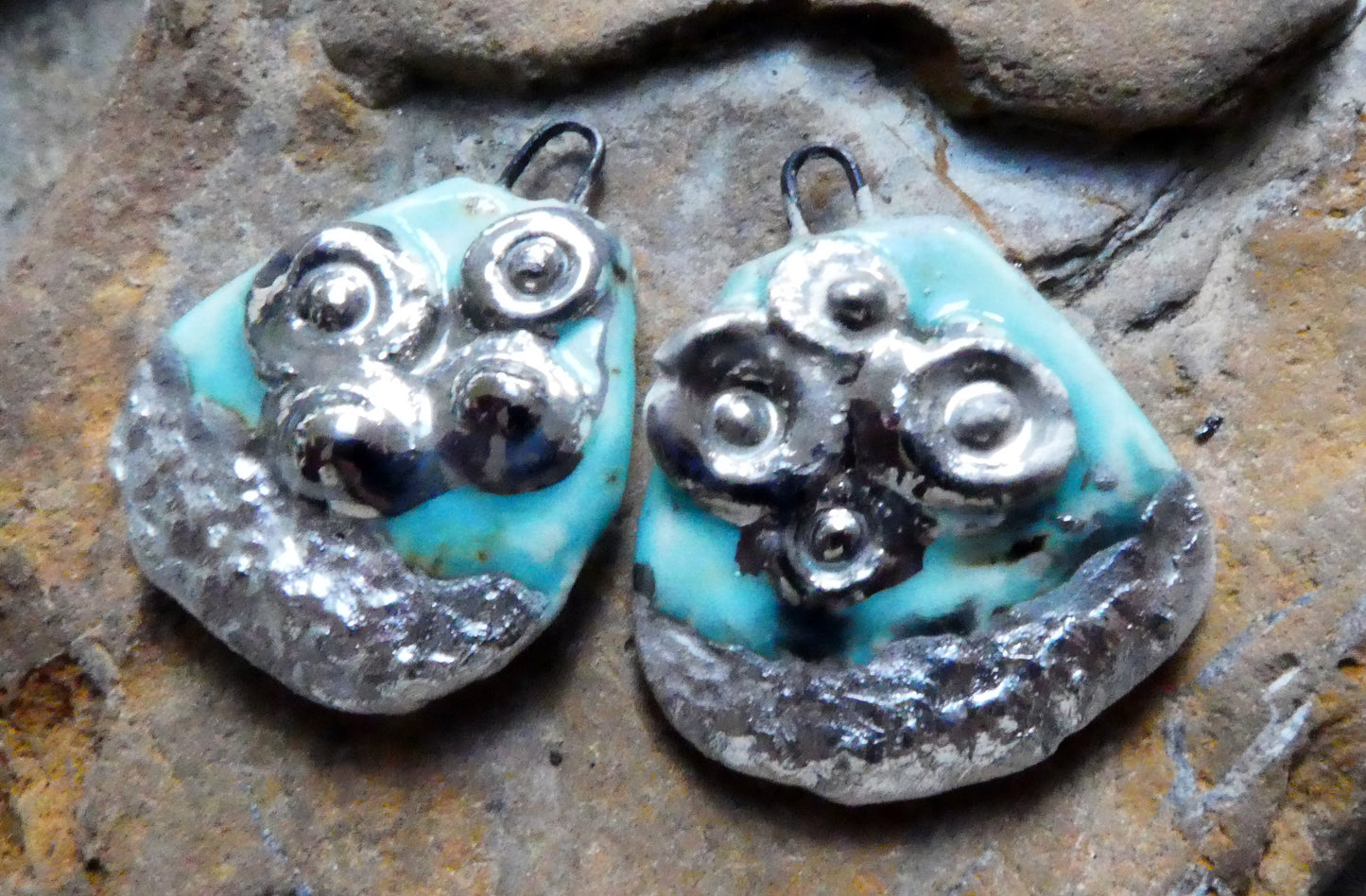 Ceramic Limpetty Beachy Shard Earring Charms - Blue Guppy