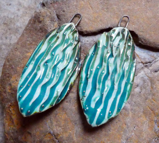Ceramic Silvery Wave Textured Charms - China Sea