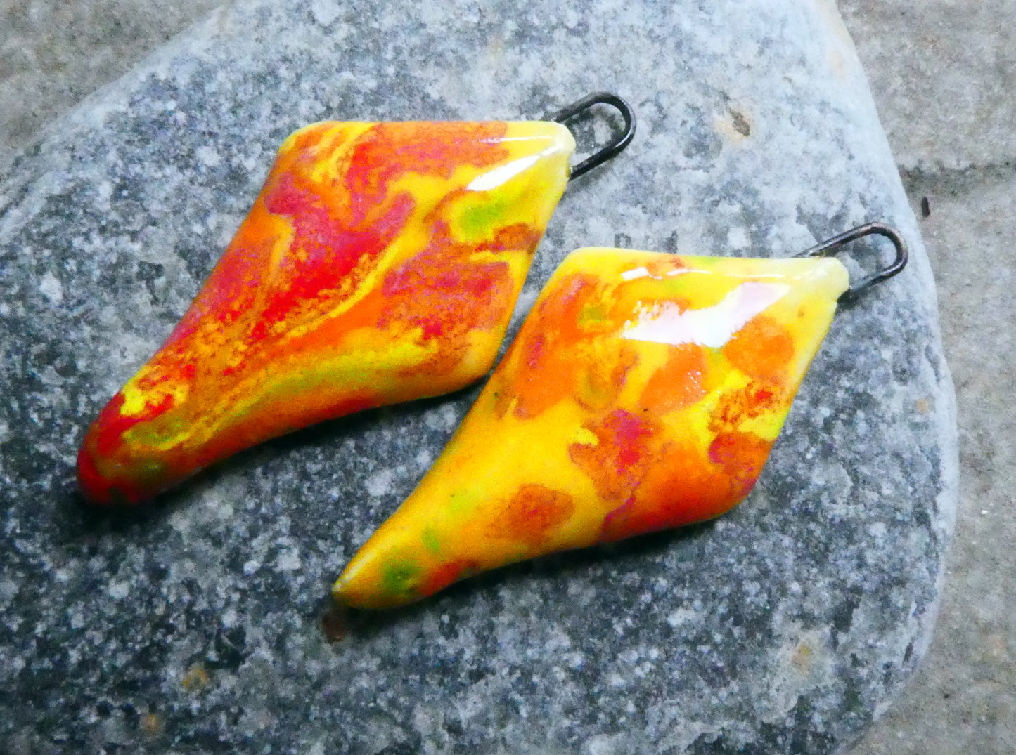 Ceramic Faceted Long Diamond Charms - Sassy Orange