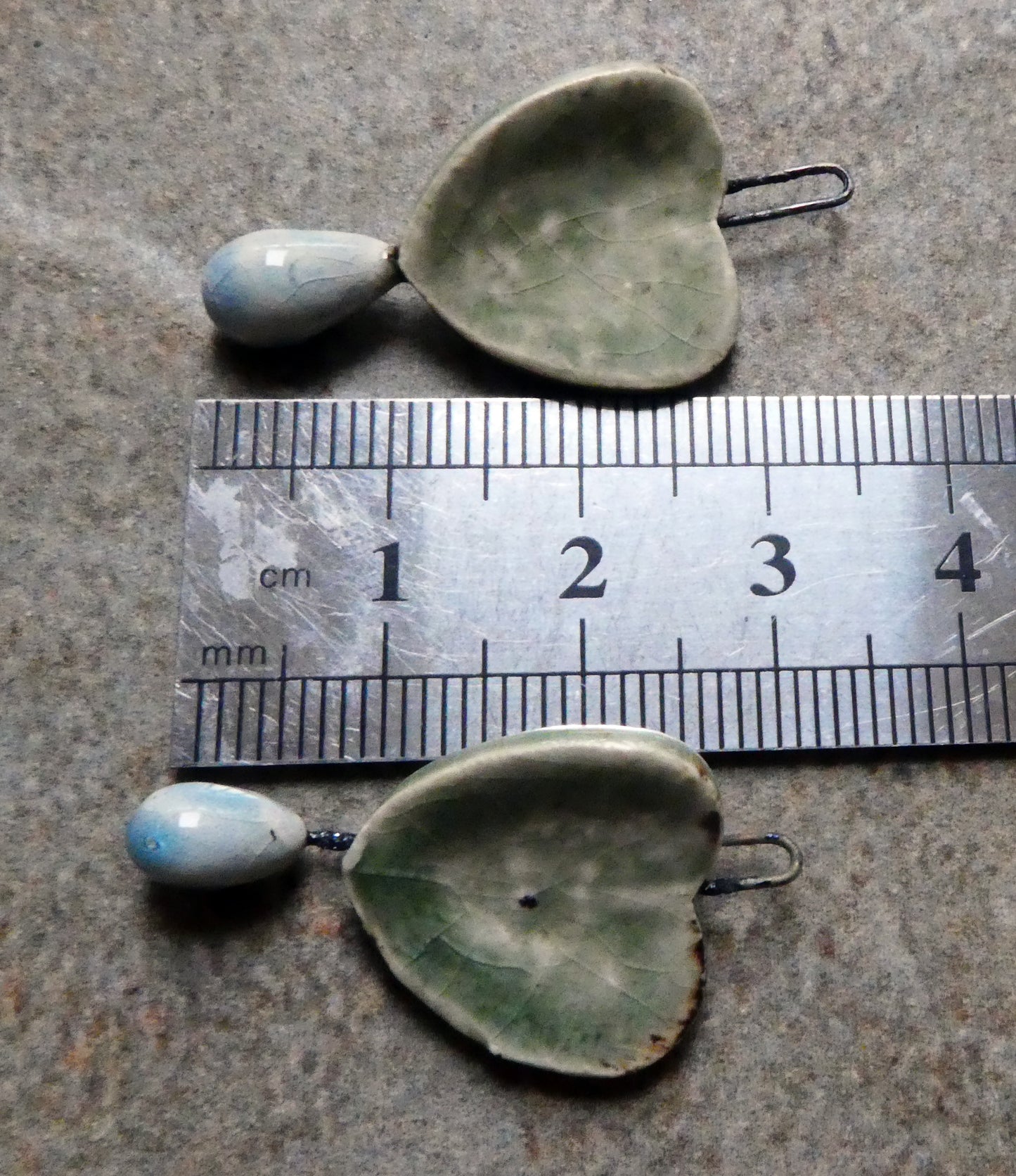 Ceramic Leaf Heart and Raindrop Charms - Green Tea