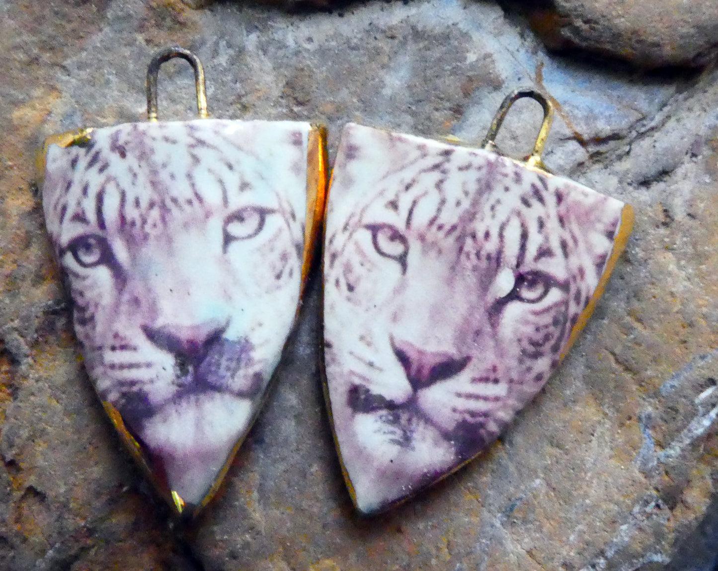Ceramic Snow Leopard Decal Shield Charms