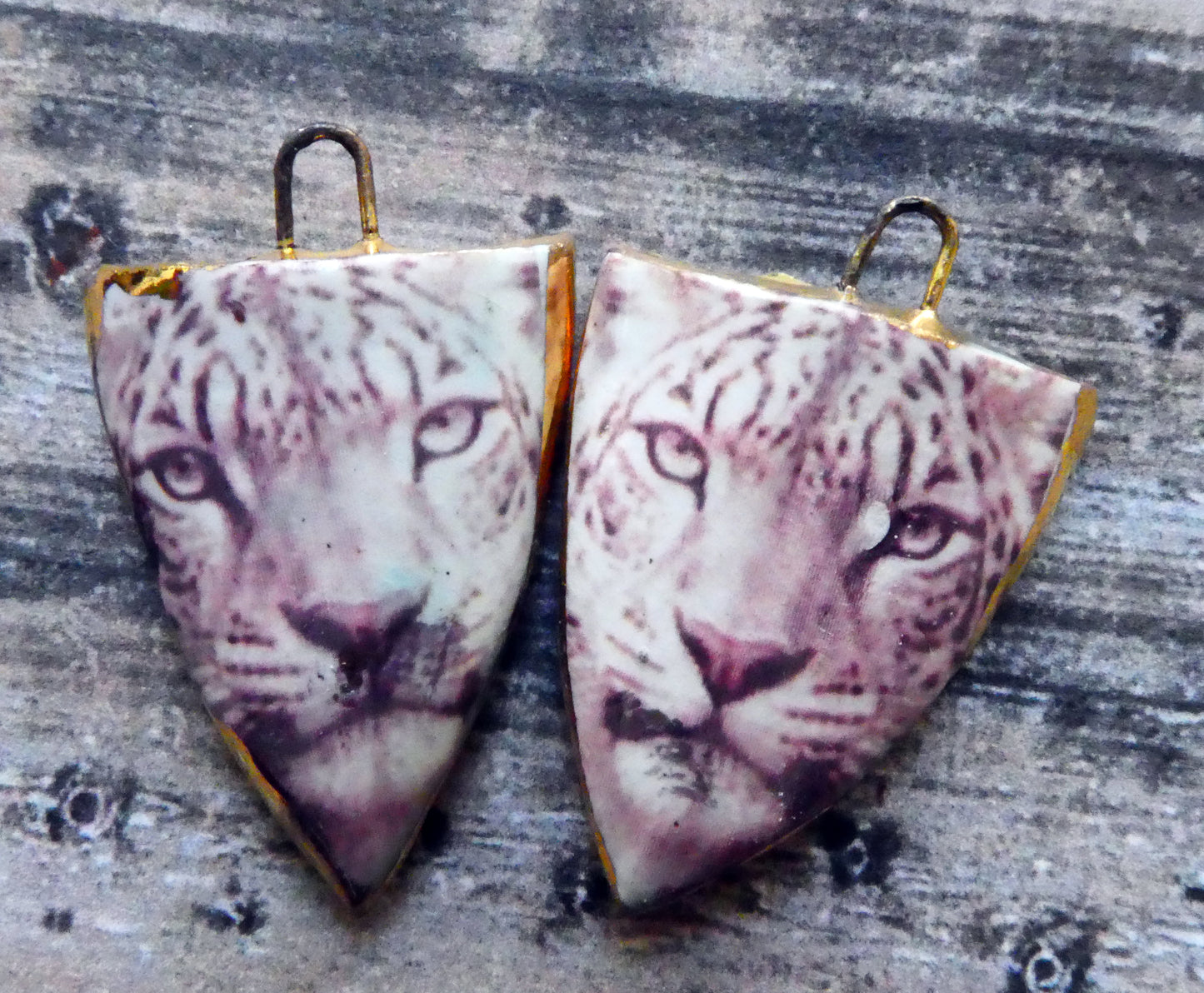 Ceramic Snow Leopard Decal Shield Charms
