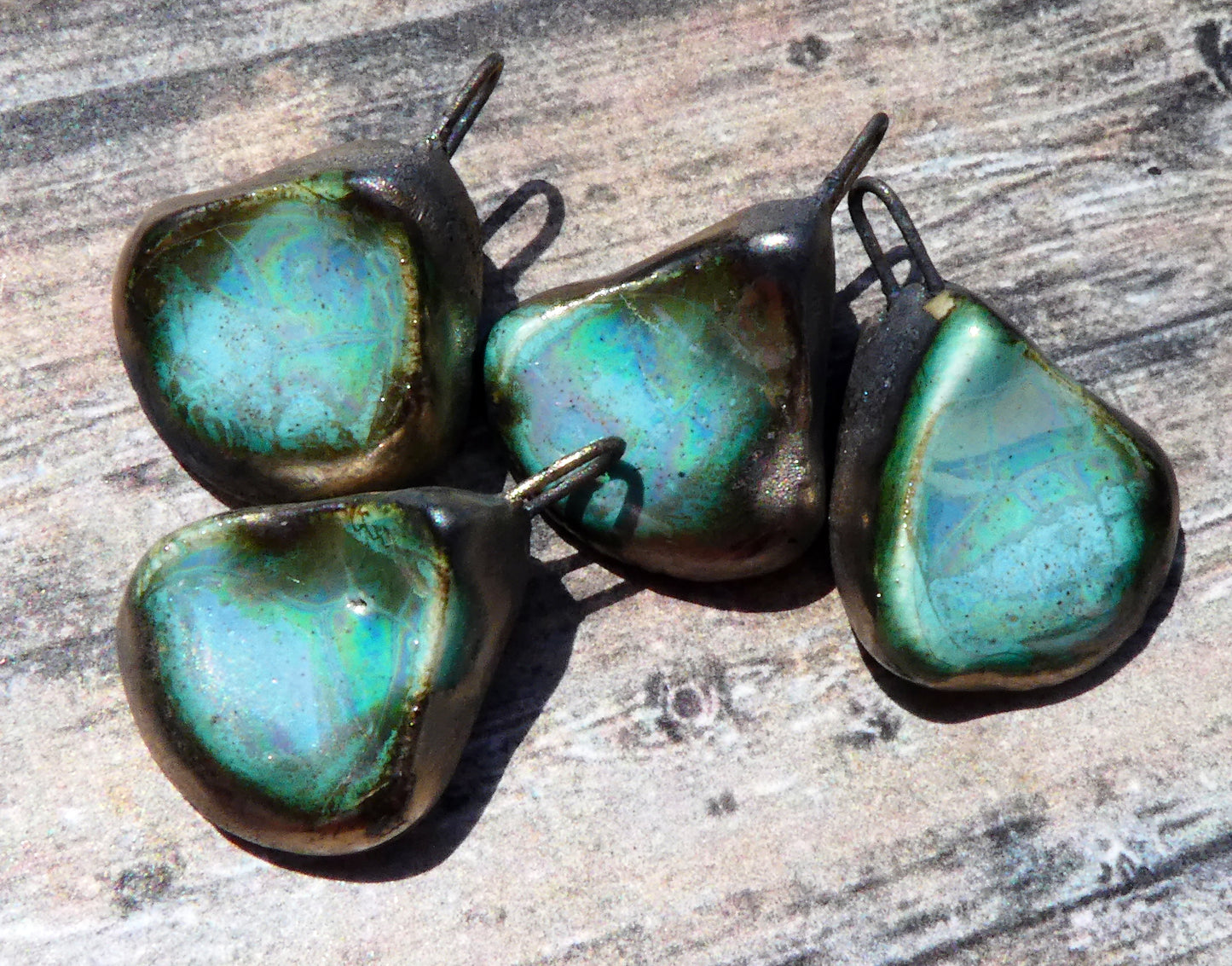 Ceramic Lustrous Shell Belly Charms - Larimar