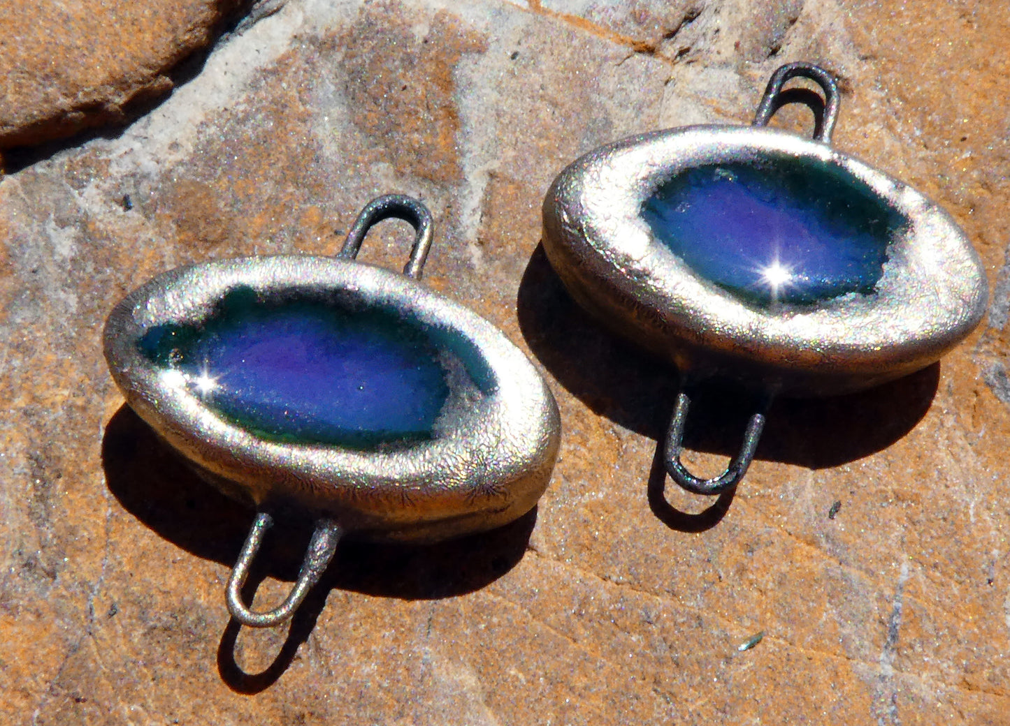 Ceramic Little Indented Oval Connectors -Dark Purple