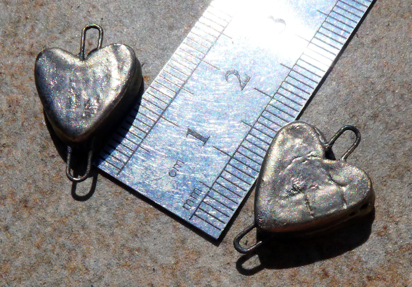 Ceramic Little Indented Heart Connectors -Red
