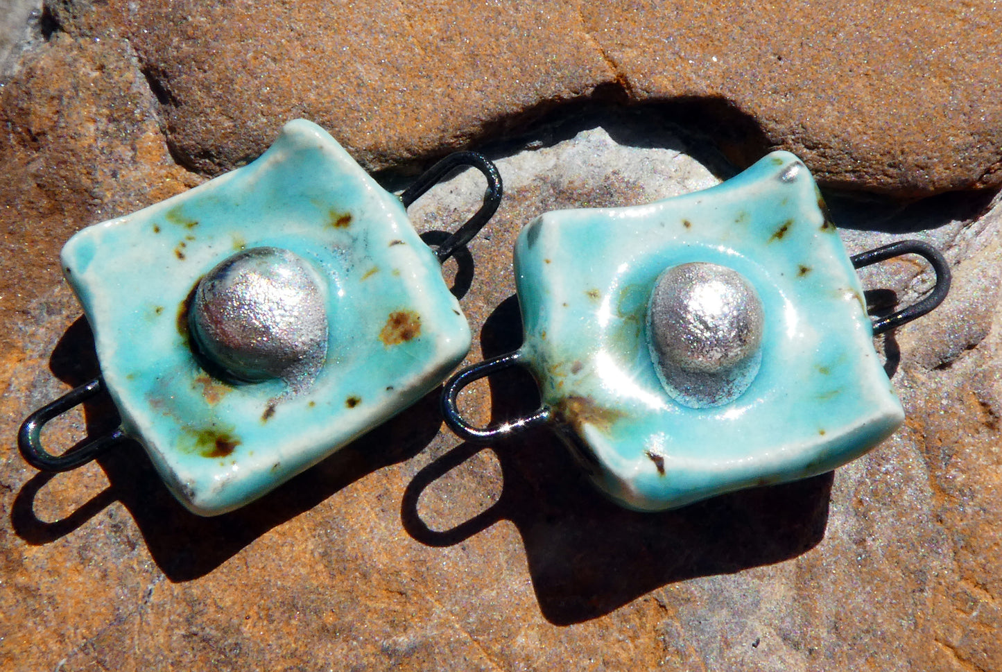 Ceramic Square Connectors- Blue Guppy