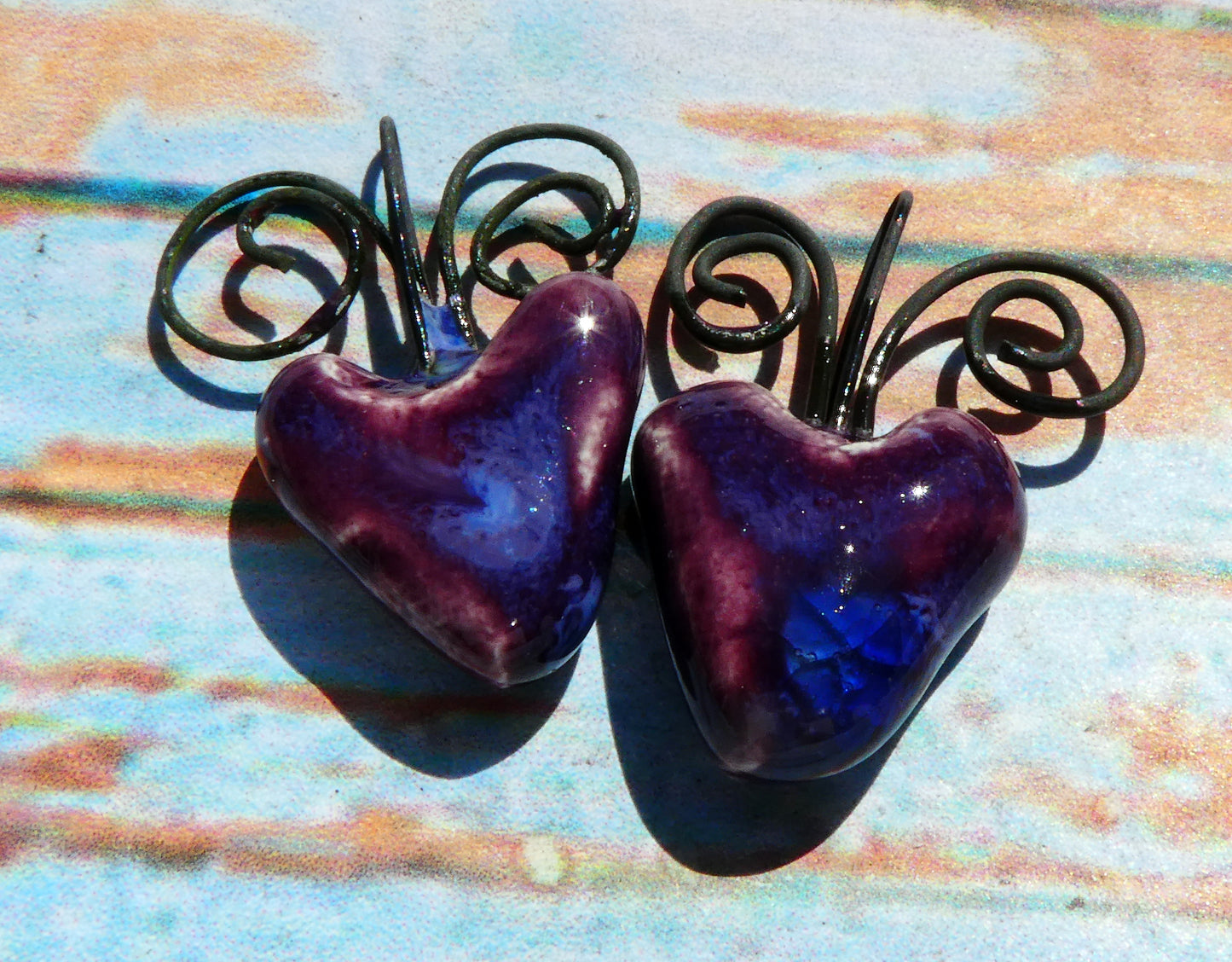 Ceramic Curly Wire Heart Charms - Royal Fantasy