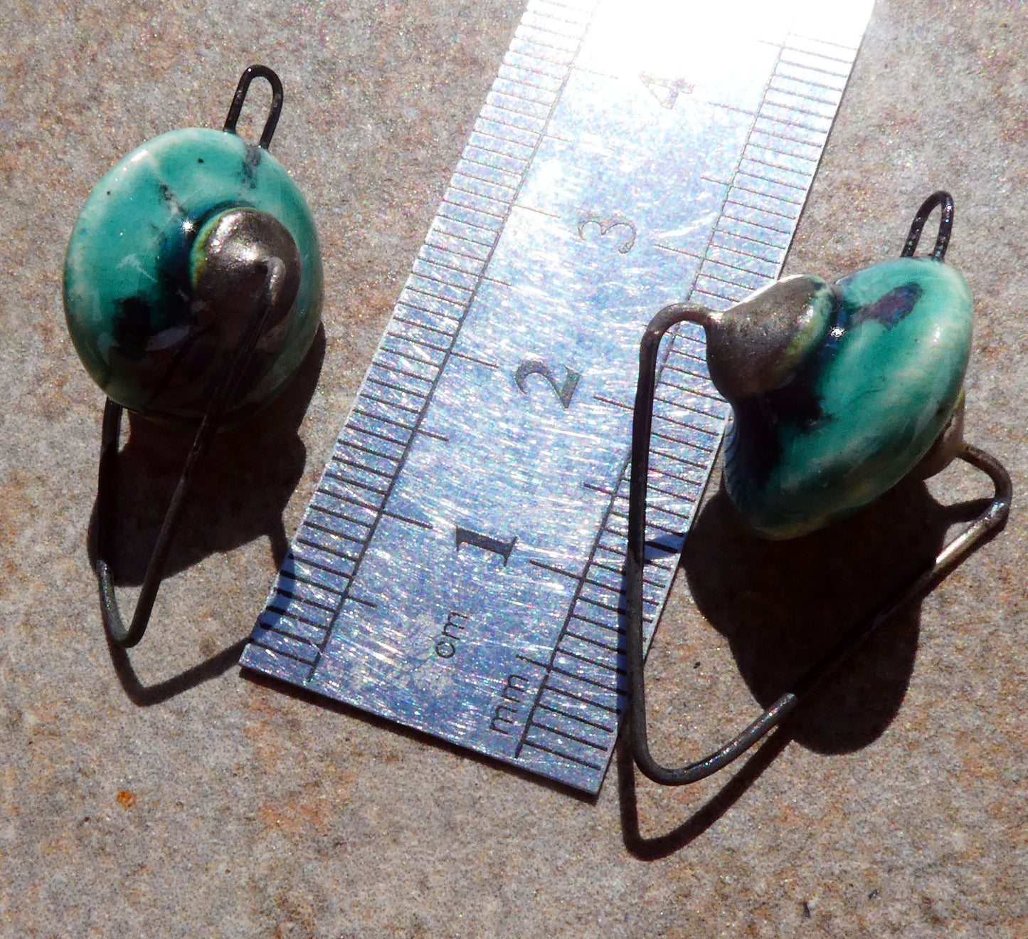 Ceramic Hoopy Disc Connectors - Spring Meadow