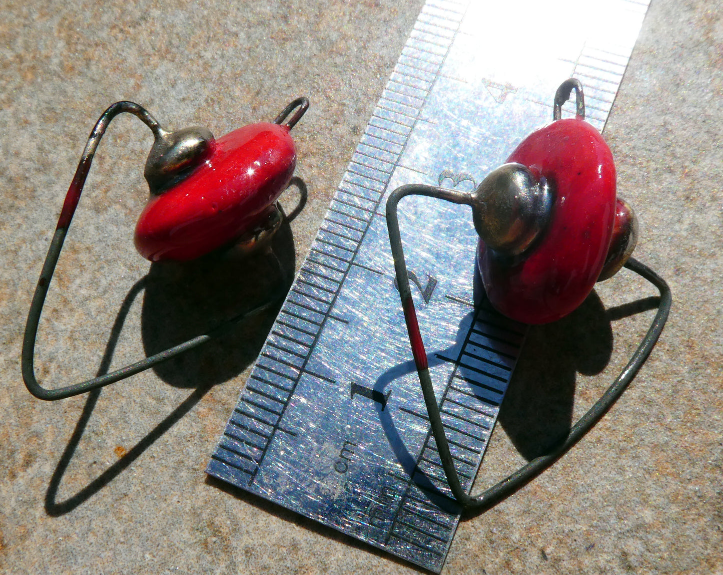 Ceramic Hoopy Disc Connectors - Red