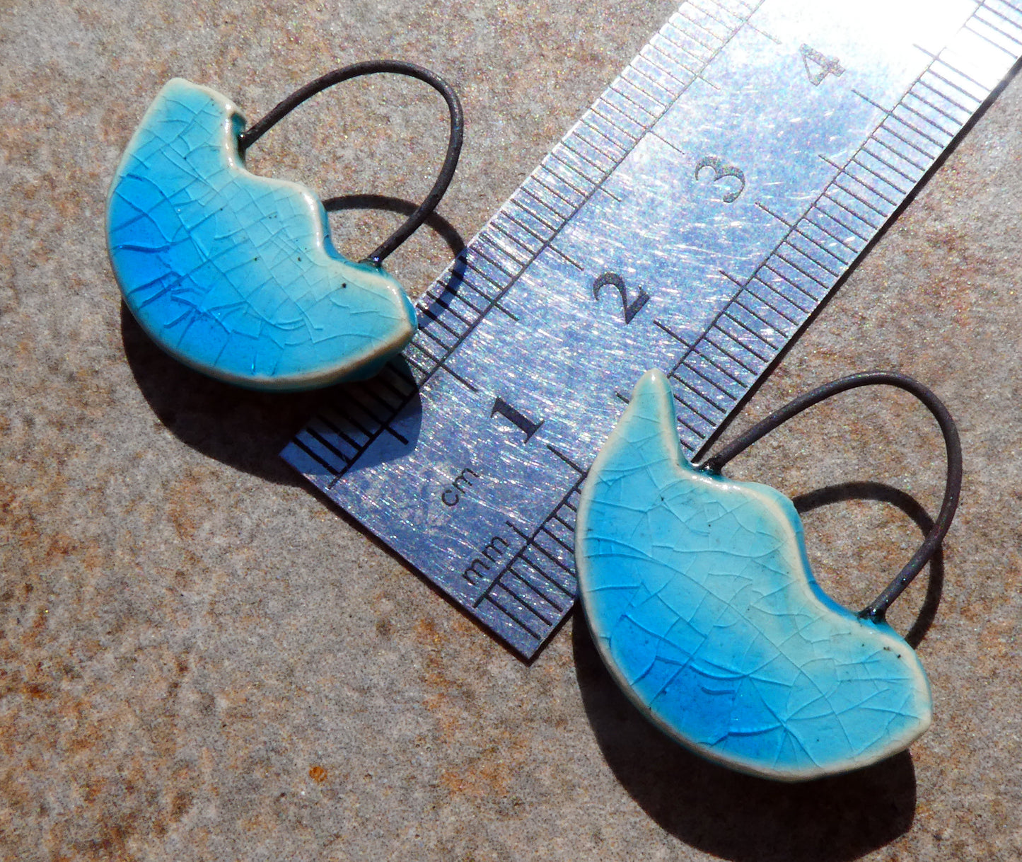 Ceramic Silver Wave Charms - #8
