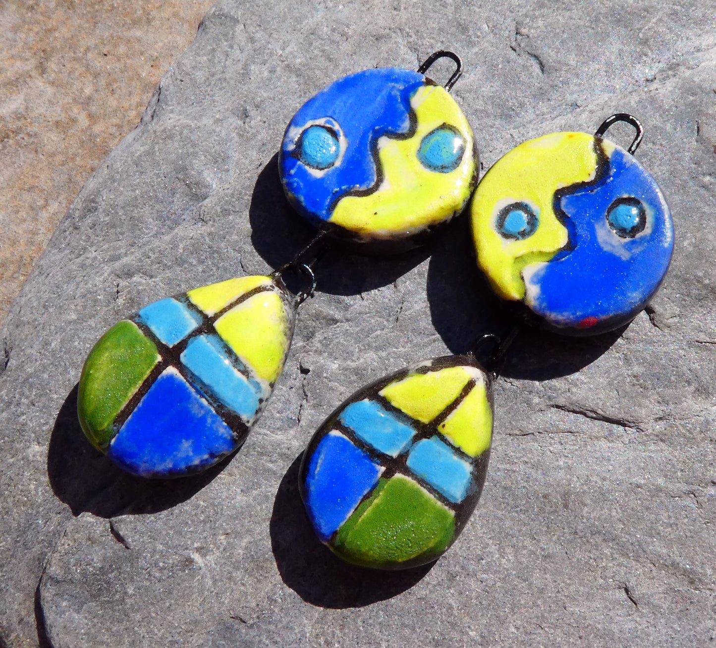 Ceramic Sgraffito Disc and Teardrop Dangles #10
