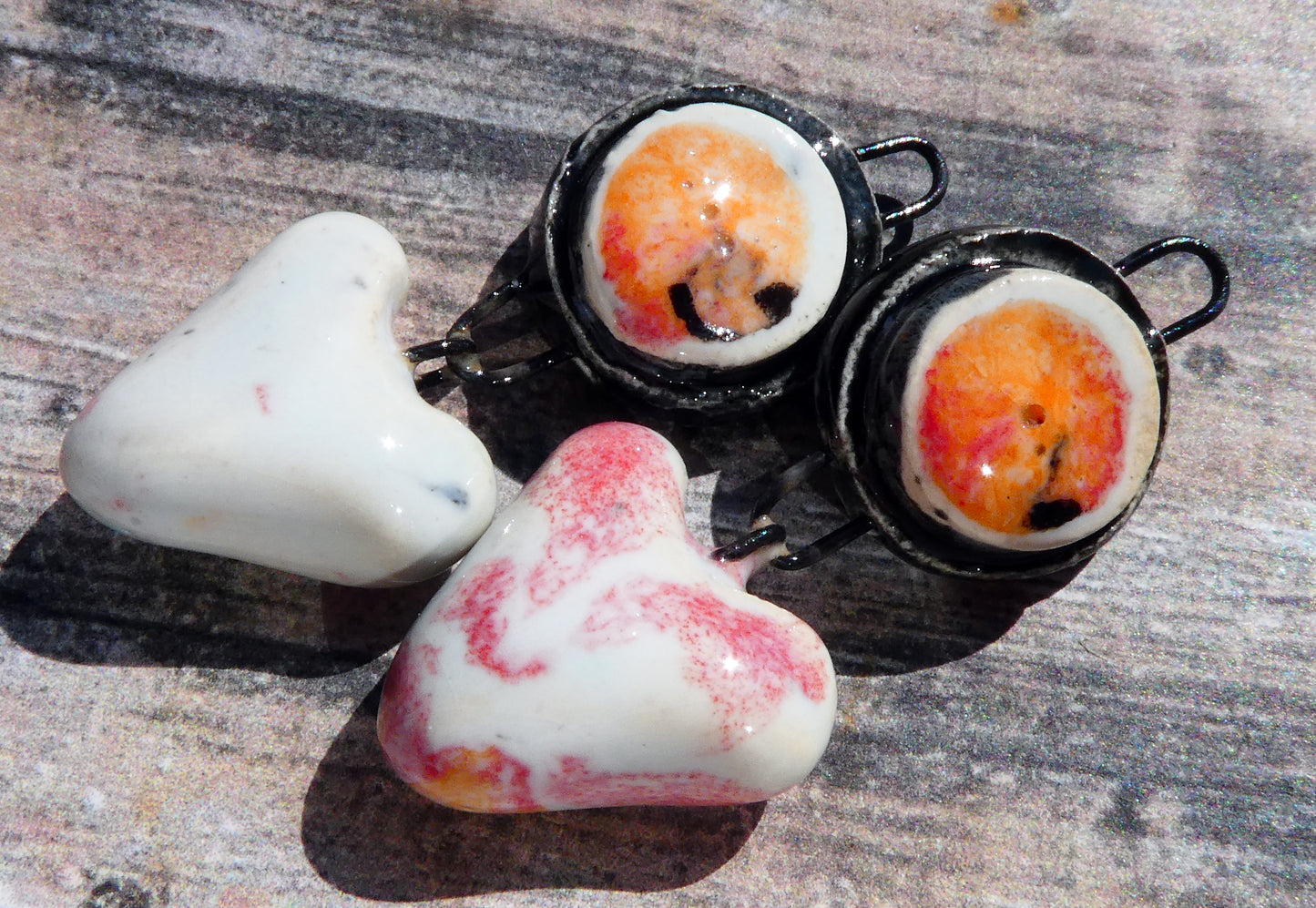 Ceramic Moulded Disc and Heart Dangles - Poppy Fields