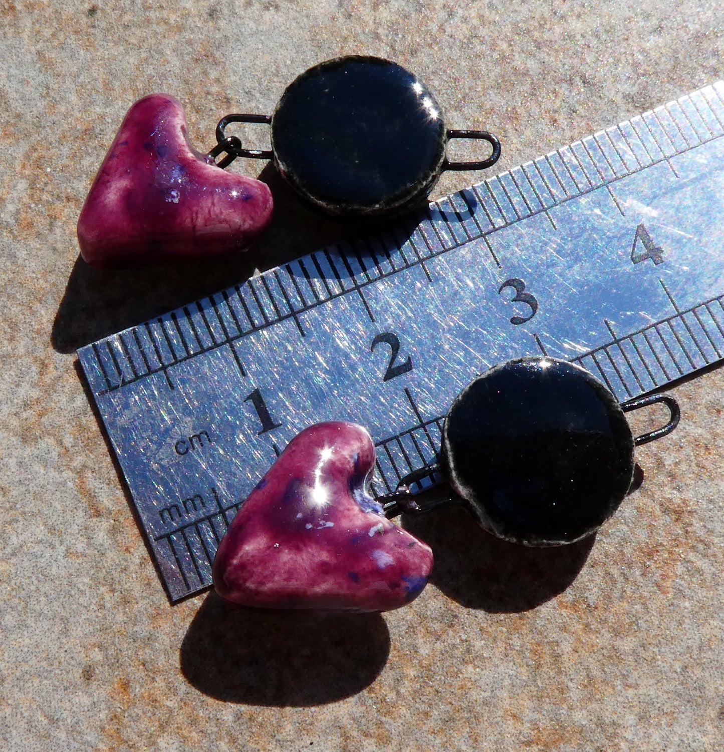 Ceramic Moulded Disc and Heart Dangles - Plum Jelly