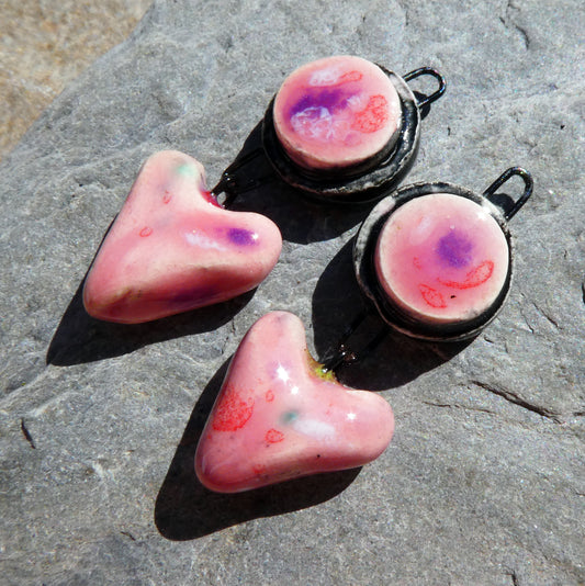 Ceramic Moulded Disc and Heart Dangles - Berry Tart