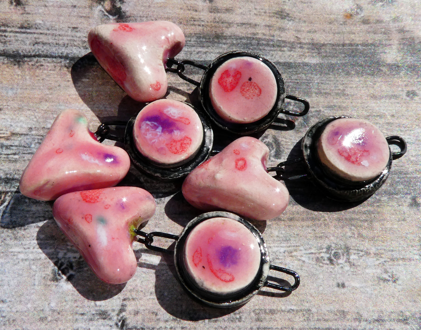 Ceramic Moulded Disc and Heart Dangles - Berry Tart