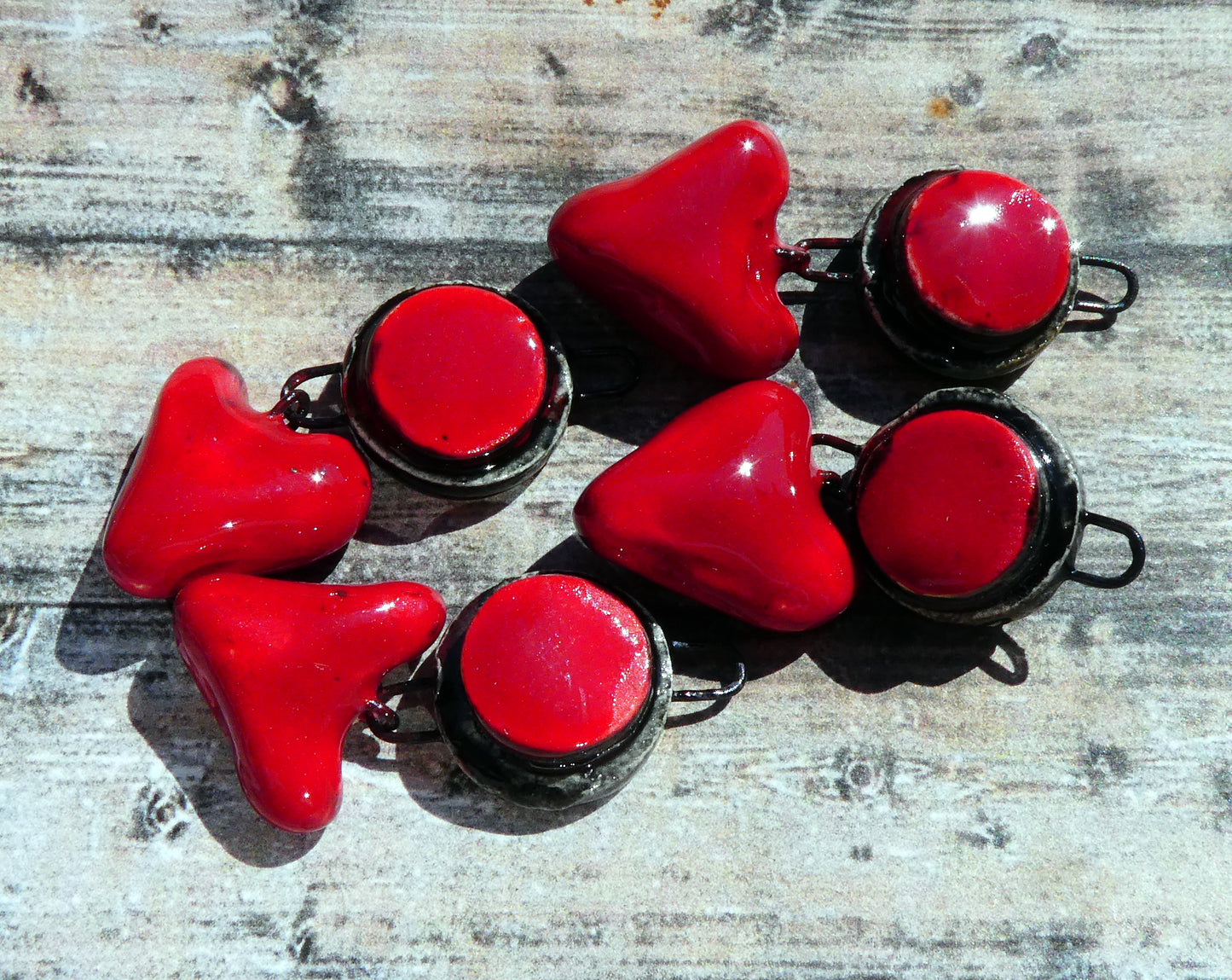 Ceramic Moulded Disc and Heart Dangles - Red