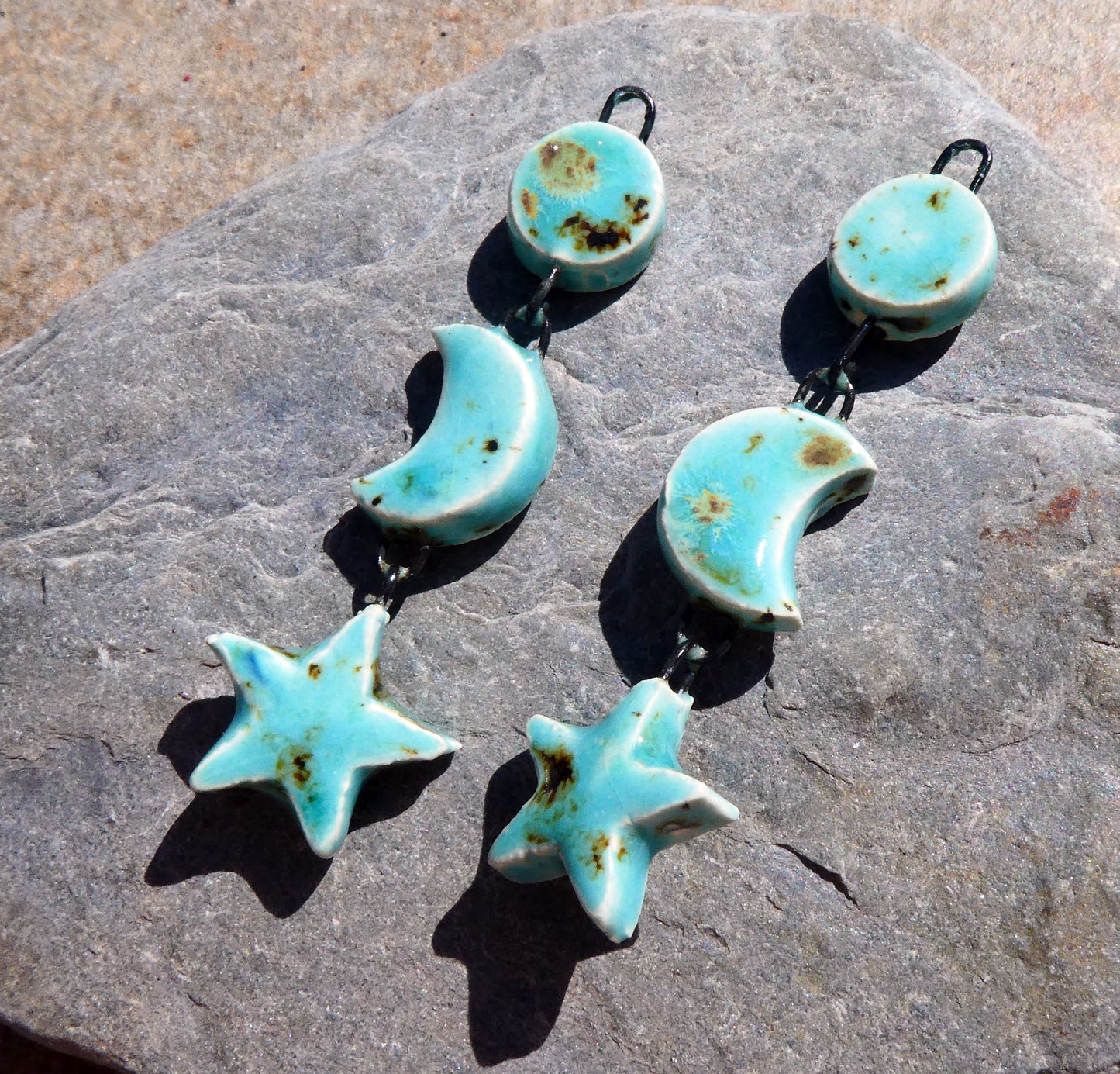 Ceramic Mixed Shape Dangles - Blue Guppy