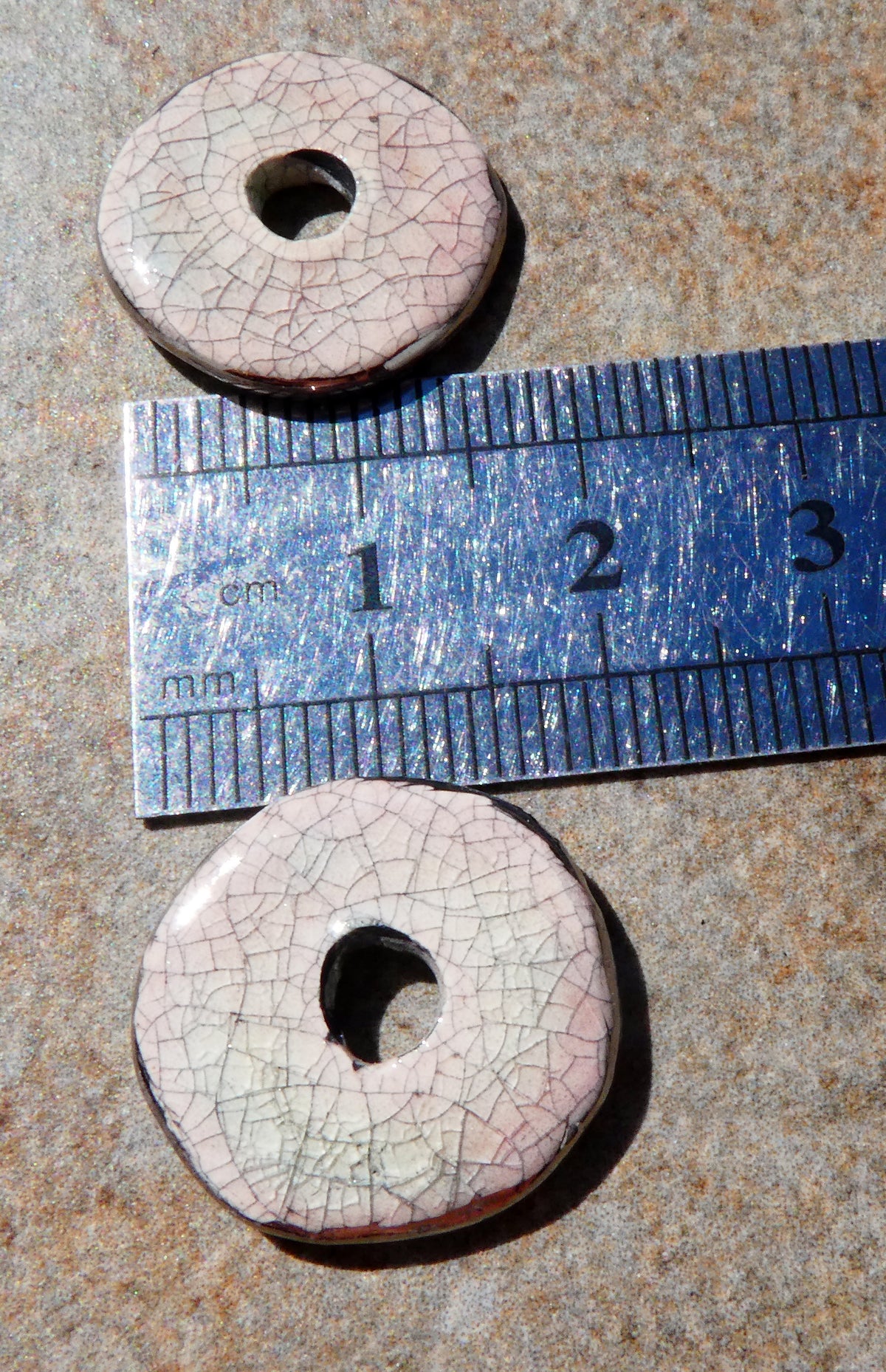 Ceramic Lustre Rimmed Discs - Orchid Crackle