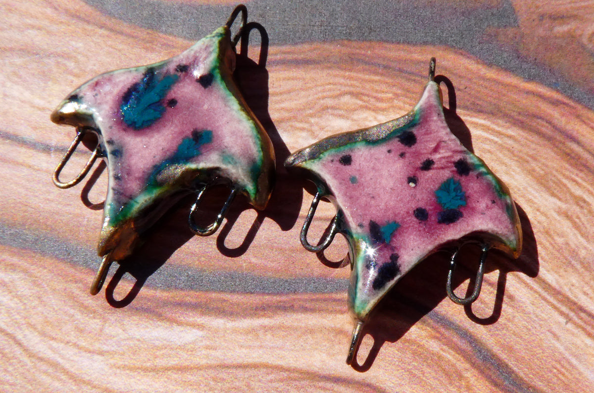 Ceramic Chunky Gothic Chandelier Connectors -Peppered Raspberry