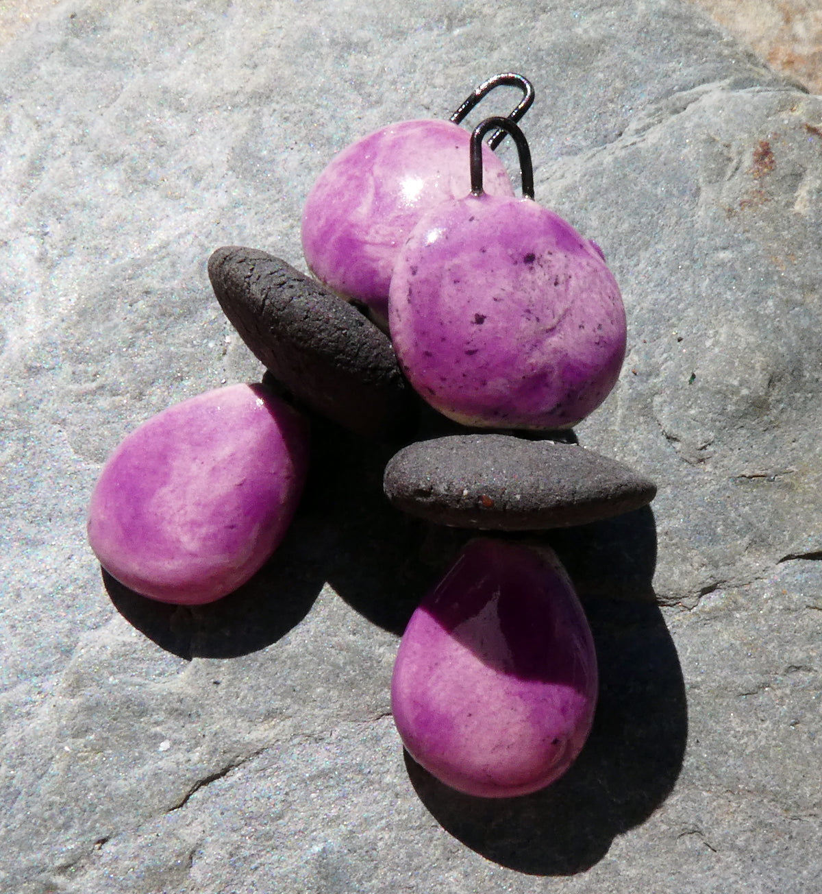 Ceramic Disc Stack Charms - Grapel