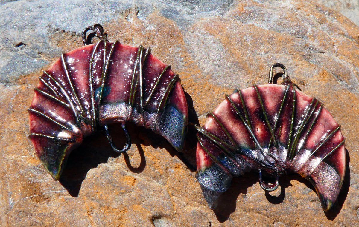 Ceramic Wire Wrapped Crescent Moon Connectors - Somerset Scarlet
