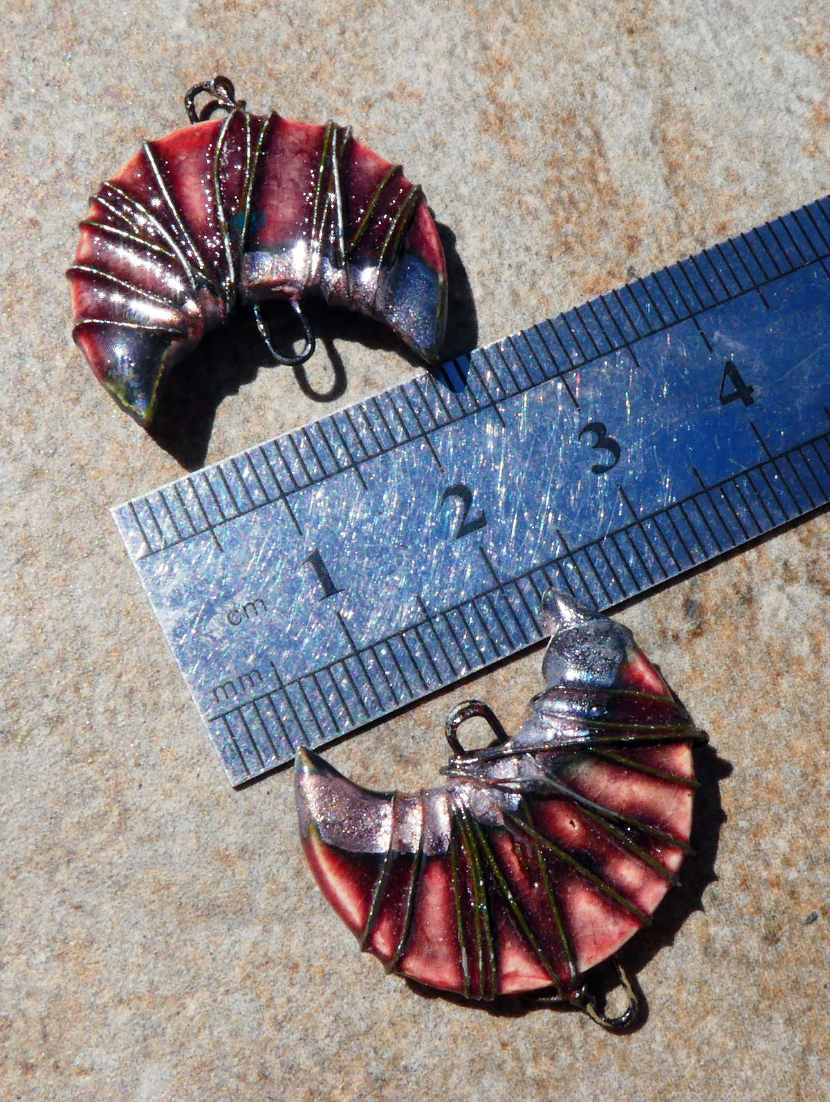 Ceramic Wire Wrapped Crescent Moon Connectors - Somerset Scarlet