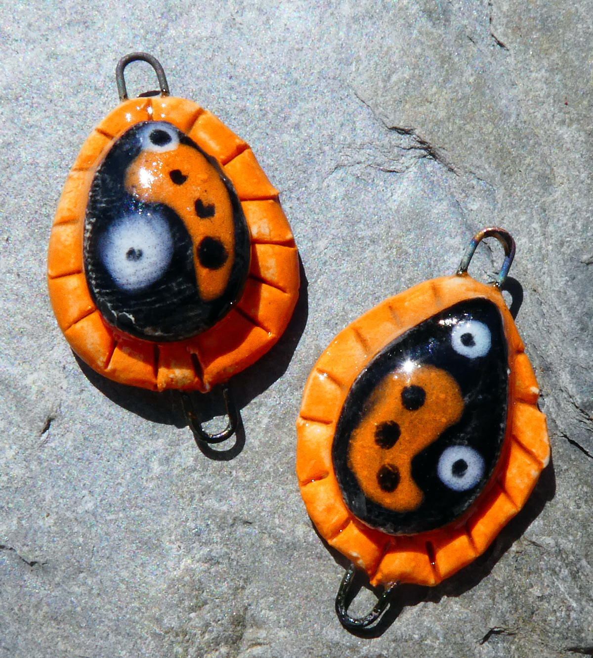 Ceramic Teardrop Moulded Connectors -#3